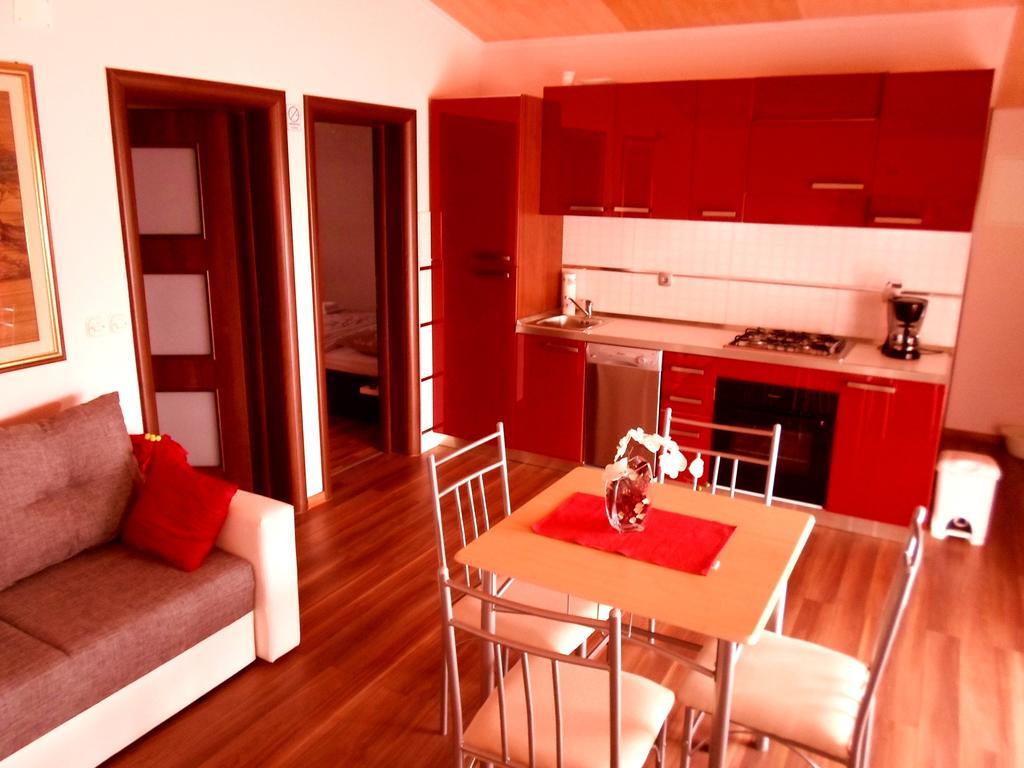 Apartments Annie ロゴズニッツァ 部屋 写真